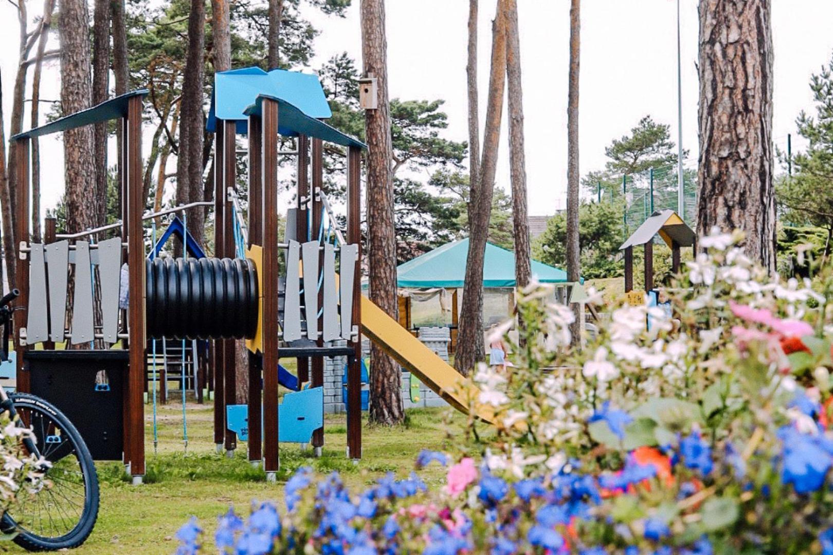 Forest Family Resort - Domki Caloroczne Ustka Extérieur photo