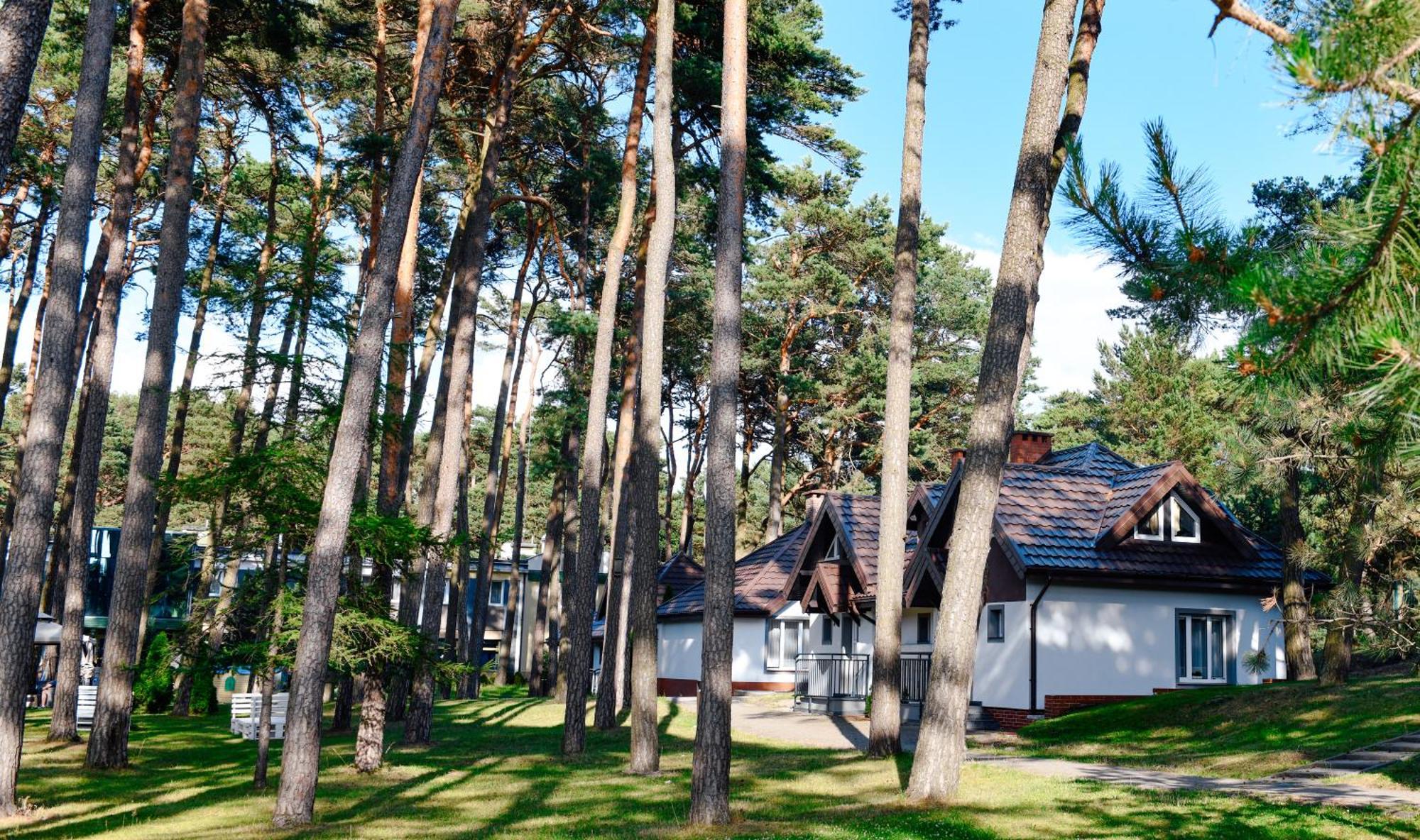 Forest Family Resort - Domki Caloroczne Ustka Extérieur photo