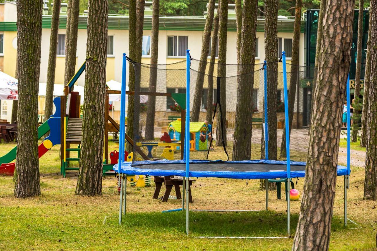 Forest Family Resort - Domki Caloroczne Ustka Extérieur photo